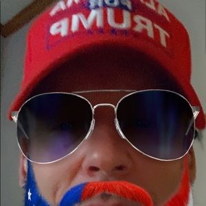 Meet your Posher, Phillip